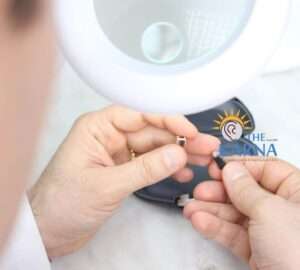 Consulting an audiologist, understanding different hearing aid styles, considering lifestyle needs, and factoring in cost—featuring illustrations of hearing aid types and supportive lifestyle icons.